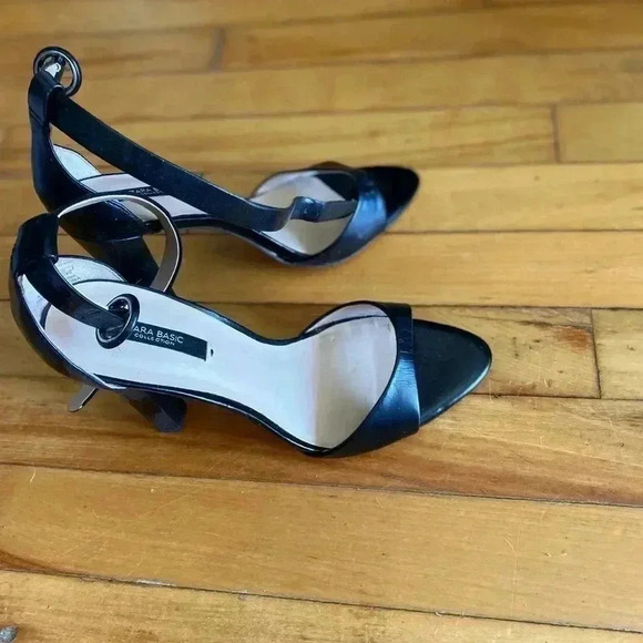 Zara  heels - Picture 2 of 7